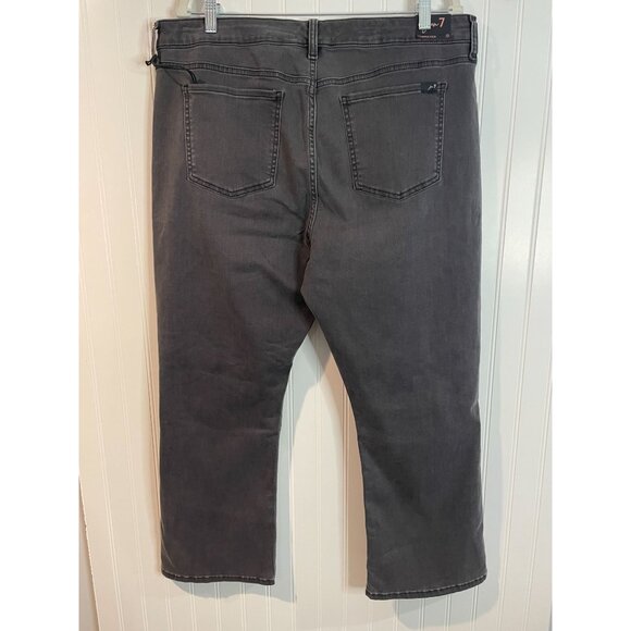 NWT Jen 7 Cropped Kick Jeans Size 18 Light Wash Whiskers Zip Stretch - Picture 5 of 14